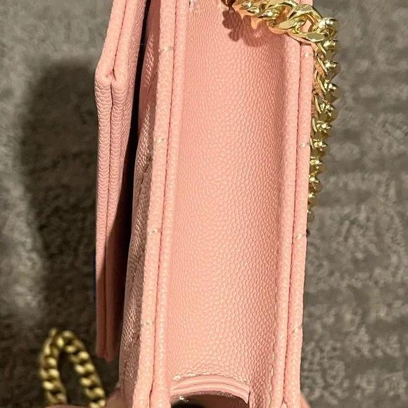 Pink Quilted Women's Bag - Picture 4 of 6